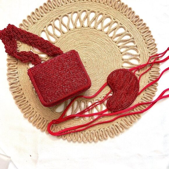 Vintage 80s Christian Dior "Ceintures" Red Beaded Bleeding Kidney Belt - Picture 1 of 9